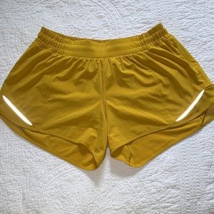 Yellow Lululemon Hotty Hot Shorts Size 8